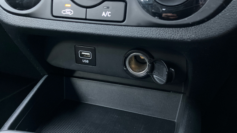 Hyundai i10 1.0 MPi SE Connect 5dr Petrol Hatchback